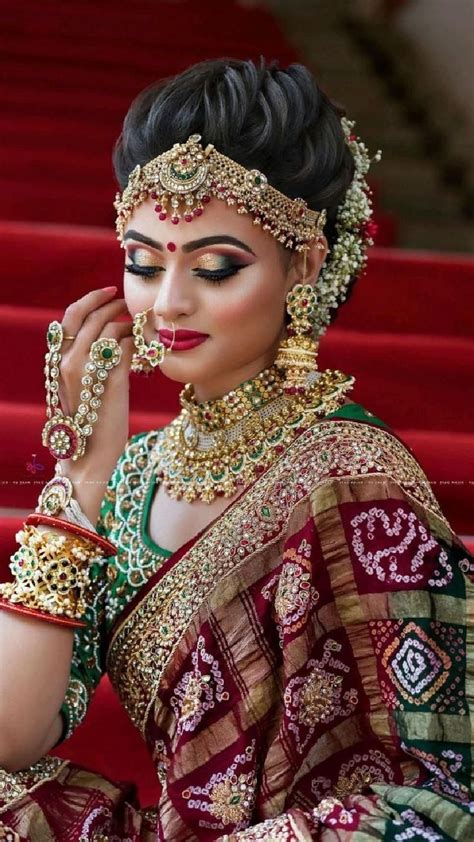 Best Indian Wedding Dresses Bridal Hairstyle Indian Wedding Bengali Bridal Makeup Indian
