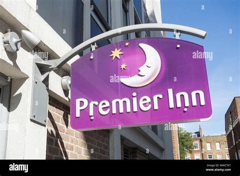 Premier Inn Sign Logo Hi Res Stock Photography And Images Alamy