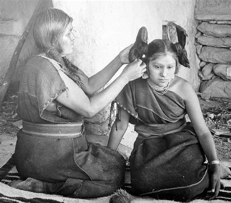 Hopi Squash Blossom Hairdo Native American Peoples Native American Culture Native American