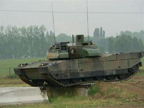 The leclerc is recognised by numerous world's defence experts as being certainly in the top. Leclerc MBT | Wiki | WARGAMING FUN AMINO Amino
