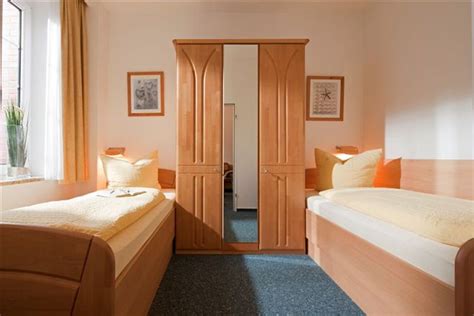 Wir machen aus diesem traum wirklichkeit! Villa Rosenhof - Ferienwohnung Wildrose - Urlaub auf ...