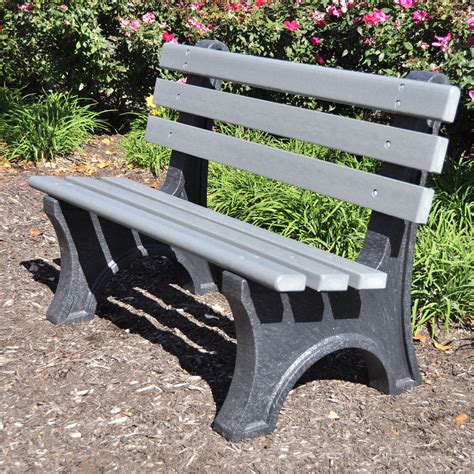 Frog Furnishings Central Park Recycled Plastic Park Bench And Reviews