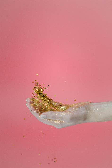 Gold Glitter · Free Stock Photo