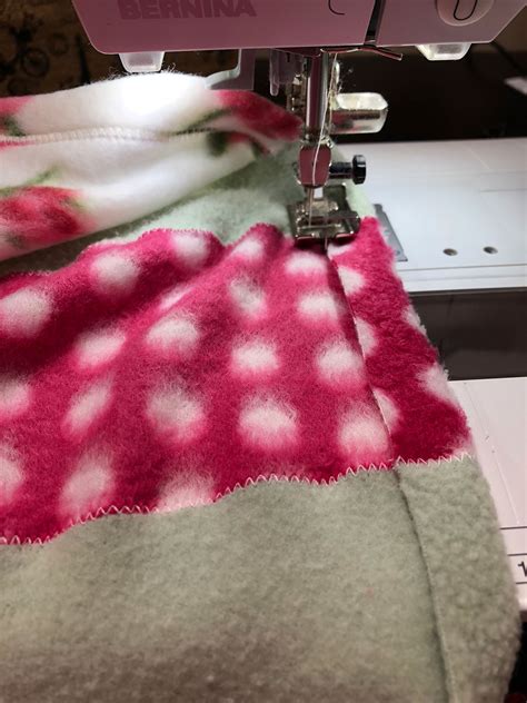 Scrappy Fleece Blanket Tutorial Weallsew