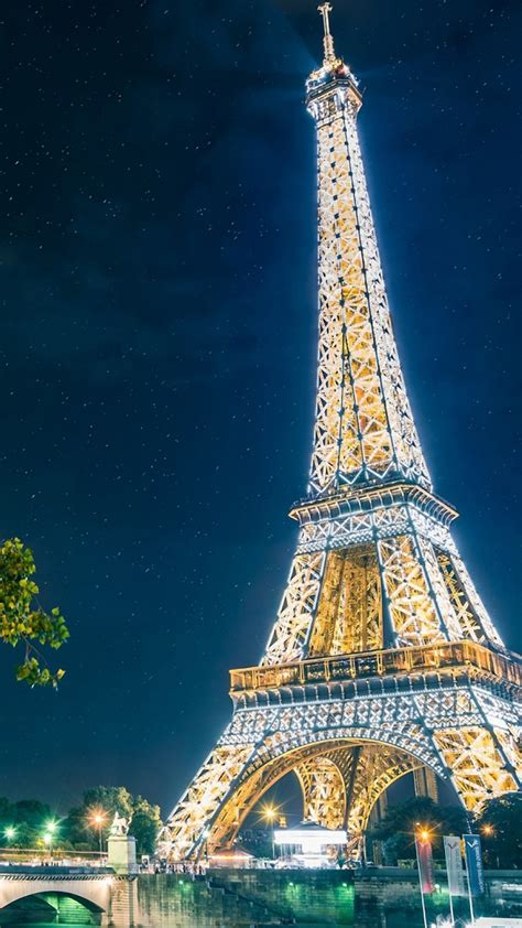 Eiffel Tower At Night Iphone Wallpapers