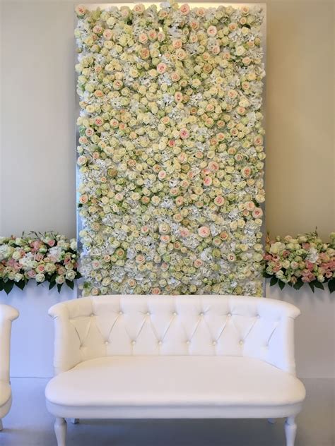 Americans spend, on average, $33,391 on their weddings, according to the knot's 2017 real in some places across the us, the average wedding cost is much lower than the national average. Pin by Basmla Company on stage backdrop | Stage backdrop ...