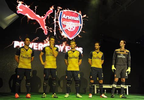 Arsenal football club is a professional football club based in islington, london, england. Arsenal 15/16 Puma Away Kit | 15/16 Kits | Football shirt blog