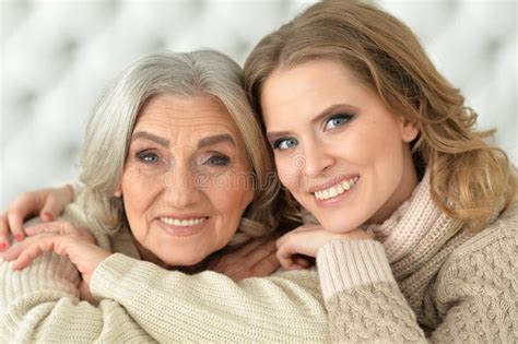 70106 Adult Mother Her Daughter Stock Photos Free And Royalty Free