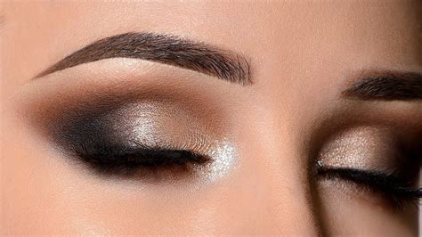 How To Get Smokey Eyes In Just Steps Flashing File