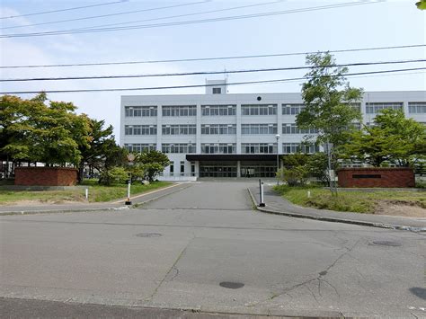 Filehokkaido Tomakomai Technical High School Wikimedia Commons