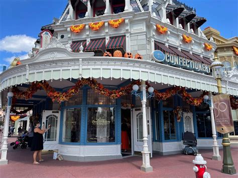 Photos Video Tour The Reimagined Main Street Confectionery Now Open