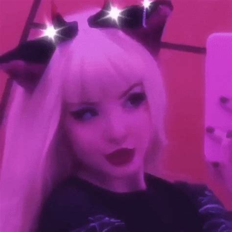 𝖨𝖼𝗈𝗇 𝖦𝗂𝖿 𝖦𝗂𝗋𝗅 @𝖬𝗂𝗒𝗎𝗌𝗂𝗄𝗈 | Aesthetic girl, Bad girl aesthetic, Girl gifs