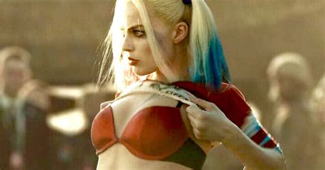 Margot Robbie Reveals Harley Quinn S Secret Weapon In Suicide Squad