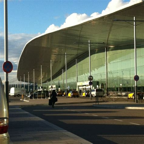 Terminal 1 Airport Terminal