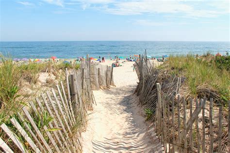 The Top 15 Beaches To Visit On The East Coast
