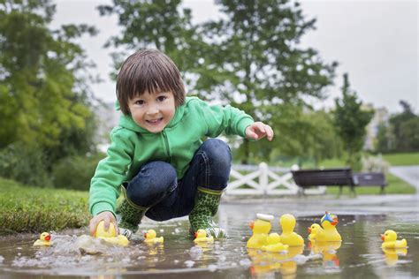 22 Things To Do With Kids On A Rainy Day The Parent Concierge