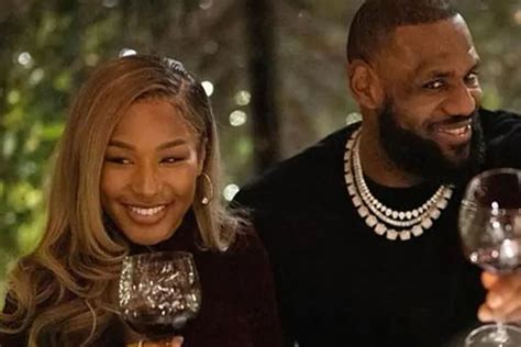 Lebron James Wishes Wife Savannah A Tender Wedding Anniversary Youre