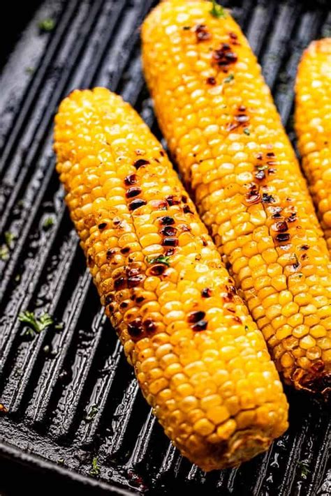 This Grilled Corn On The Cob Is Juicy Perfectly Charred And Super Easy To Make This 3