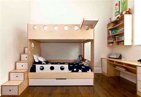 dumbo double tuck bed packs  folding beds   wall