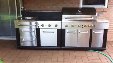Outdoor pizza ovens are an increasingly requested item for outdoor kitchen projects and barkman concrete satisfied its client's order with a cohesive stone bar, kitchen, and oven in a patio that was made for eating and entertaining. Master Forge Modular Outdoor Kitchen for Home