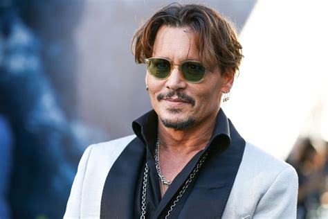 Johnny Depp Est Louis Xv Dans Le Tout Premier Film De Jeanne Du Barry