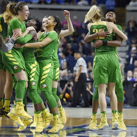 Oregon Ducks Women S Basketball Journey To Elite 8 Moments That