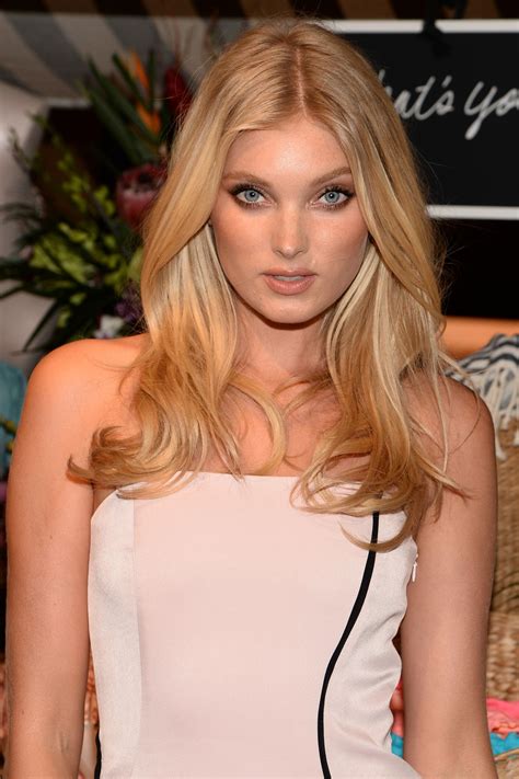 And there's something for everybody: Elsa-Hosk-Hair • iOS Mode