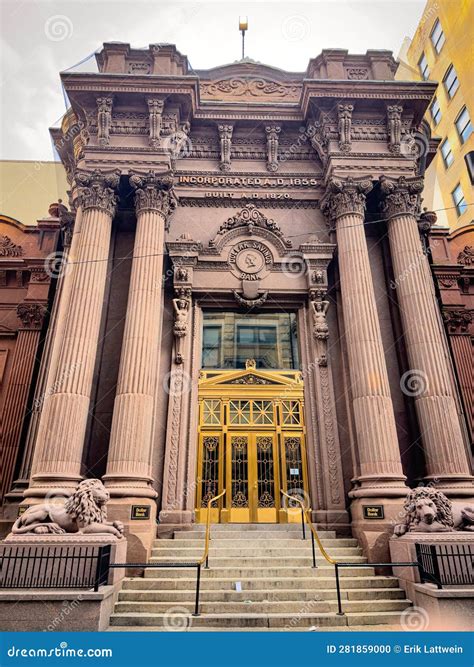 The Dollar Savings Bank - Historic Building in Pittsburgh - PITTSBURGH