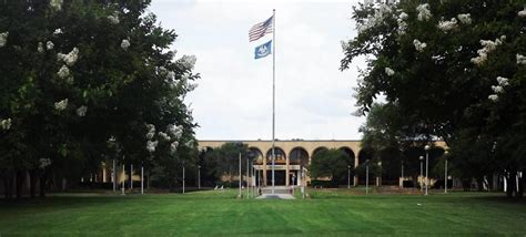 Through its commitment to excellence in collections, services, and spaces, the libraries serves as an indispensable intellectual resource for the state of louisiana, and indeed to communities worldwide. Louisiana State University Shreveport University Center