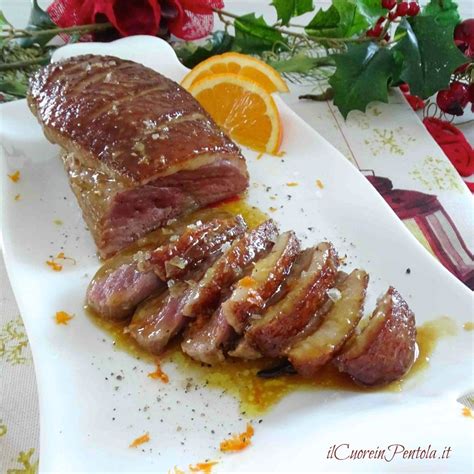 Inserire il petto in un sacchetto sottovuoto insieme all'emulsione preparata prima. Petto d'anatra all'arancia - Ricetta petto d'anatra all ...