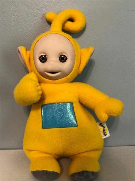 Teletubbies Laugh And Giggle Laa Laa Doll 14 Yellow Plush Toy 1998