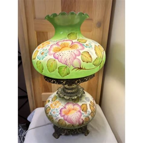 Vintage Gone With The Wind Hurricane Parlor Lamp Hand Painted Way