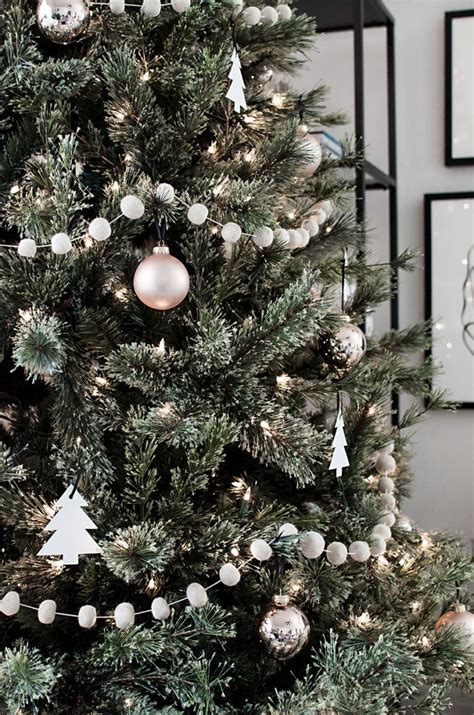 Minimal Scandinavian Christmas Tree Homey Oh My