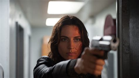 Wallpaper Criminal Antje Traue Best Movies Of Movies