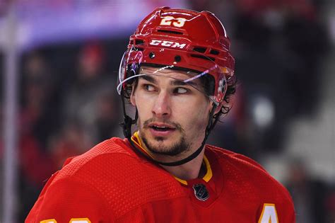 Friday Habs Headlines Sean Monahan Feeling Healthier After Sequence Of