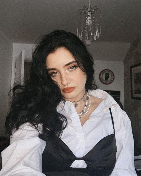 𝘒 𝘏 𝘓 𝘖 ★ on instagram “🖤🖤🖤🖤🖤 thrifted this corset top it s so fuckin cool” corset top cool