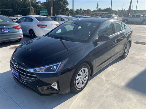 We did not find results for: Used 2019 Hyundai Elantra SE 6AT for Sale - Chacon Autos
