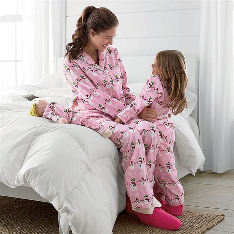mother daughter and doll snow day flannel pajamas mom and daughter matching mommy daughter