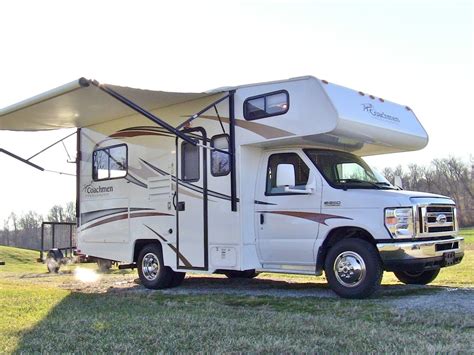 Why we recommend gulf stream conquest class c motorhome: 2013 Coachmen Freelander 19cb class C motorhome | rv ...