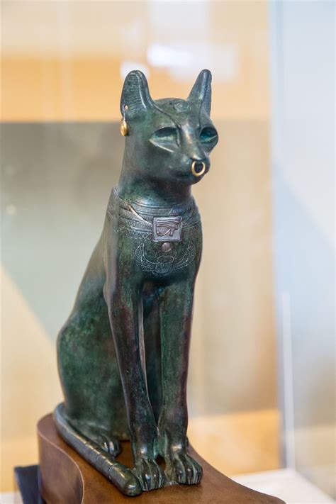 Ancient Egyptian Cat Goddess Bastet Statue