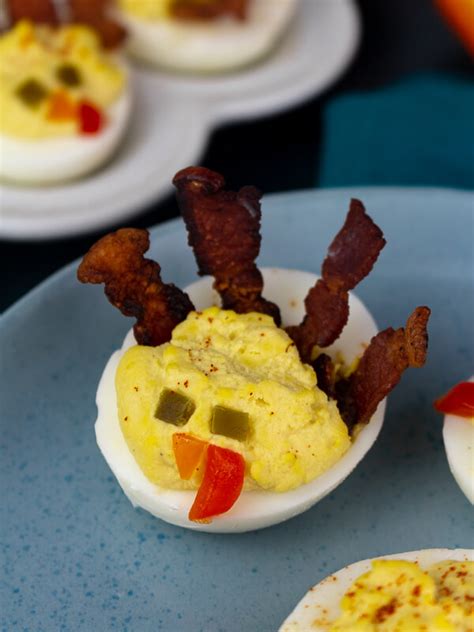 Thanksgiving Deviled Eggs Recipe