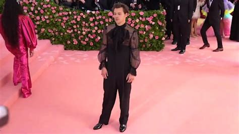 Met Gala 2019 Worst Dressed Lady Gaga Katy Perry And Harry Styles Outrageous Outfits Mirror