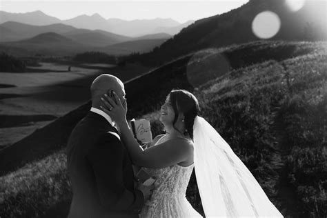 Embark on Your Dream Elopement: All-Inclusive Packages in Alberta