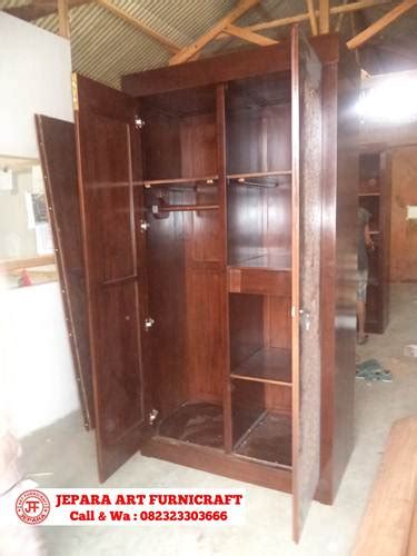 Menampilkan 138 produk dalam kategori. Terlaris Lemari Pakaian Minimalis Sliding Koin