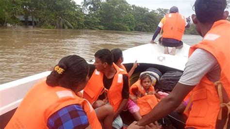 Navy Rescues 288 Flood Victims Daily News
