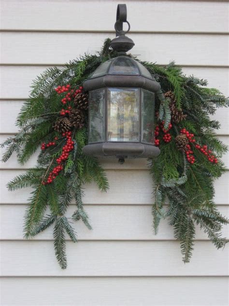 Cheap But Stunning Outdoor Christmas Decorations Ideas 13 Holidays