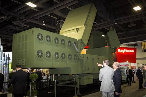 ‘no Time For A Blind Spot Raytheon Goes Big With Patriot Radar Replacement