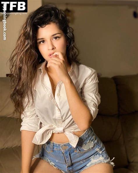 Avneet Kaur Nude The Fappening Photo Fappeningbook