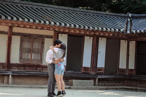 Secret Garden Surprise Proposal Photoshoot Changdeokgung Palace Seoul