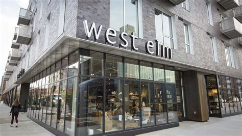 West Elm opens in Des Moines' East Village